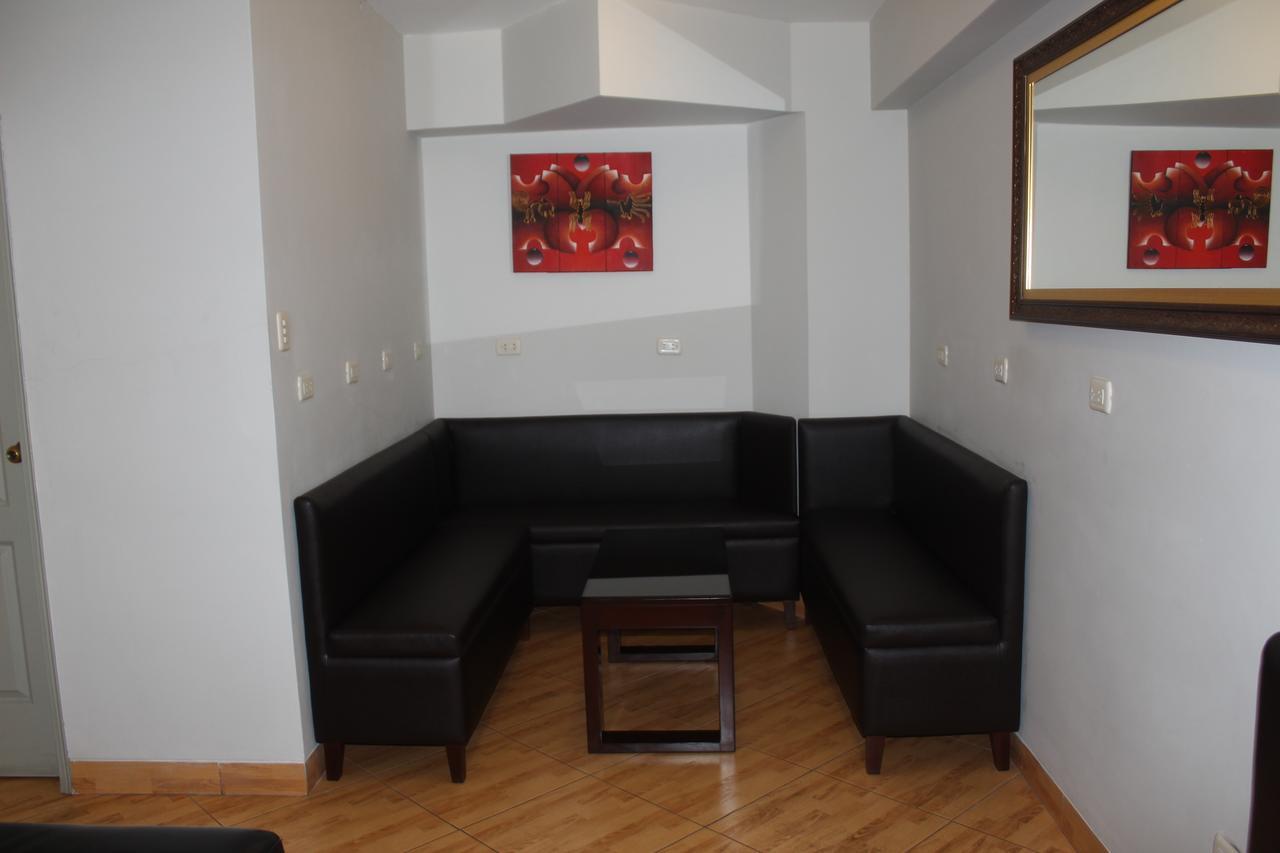 Hostal Bond Lima Exterior foto